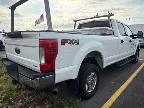Used 2017 Ford F350 XLT w/ XLT Value Package AWD/4WD image 5