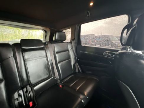 Used 2019 Jeep Grand Cherokee Limited AWD/4WD image 15