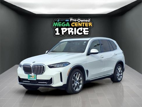 Used 2024 BMW X5 xDrive50e image 1