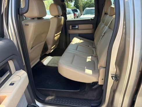 Used 2014 Ford F150 XLT w/ Equipment Group 302A Luxury AWD/4WD image 28