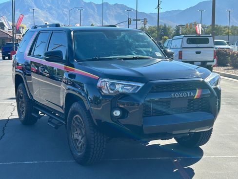 Certified 2023 Toyota 4Runner 40th Anniversary SE image 7
