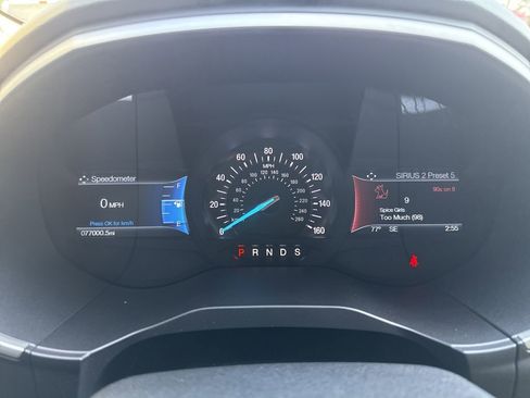 Used 2018 Ford Edge SEL w/ Equipment Group 201A image 17