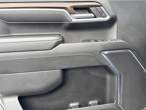 Certified 2023 Chevrolet Silverado 1500 RST w/ Z71 Off-Road Package image 9