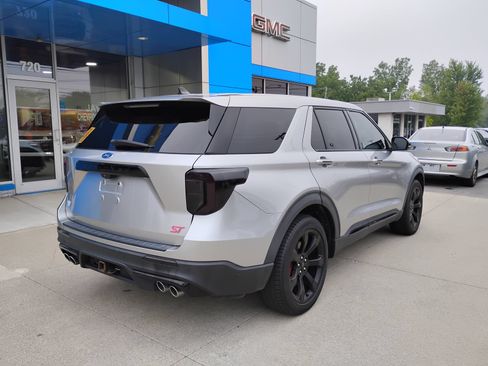 Used 2021 Ford Explorer ST w/ Equipment Group 401A AWD/4WD image 7