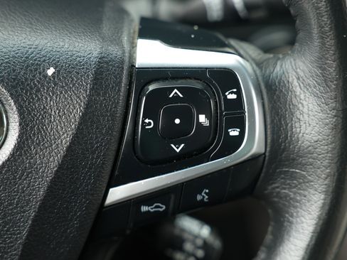 Used 2017 Toyota Camry XLE w/ Advanced Technology Package FWD image 30