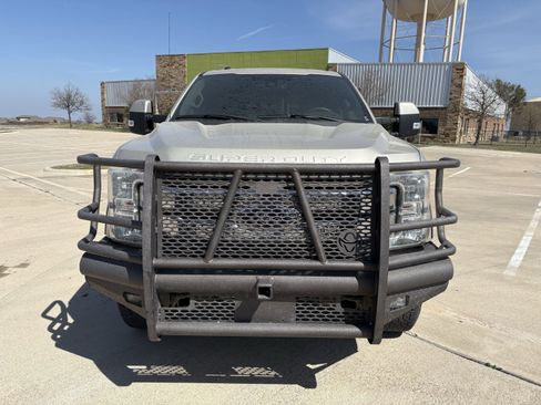 Used 2017 Ford F350 King Ranch image 7