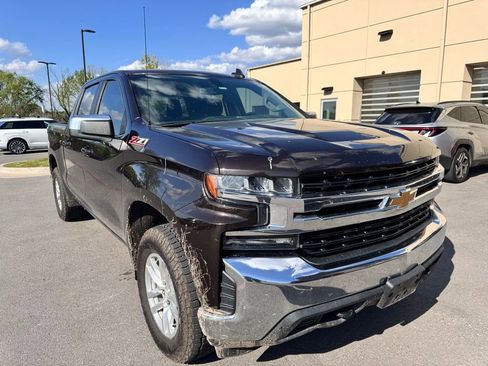 Used 2020 Chevrolet Silverado 1500 LT w/ All-Star Edition image 4