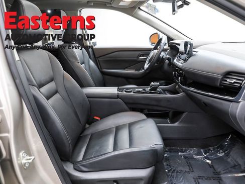 Used 2022 Nissan Rogue SL w/ SL Premium Package image 31