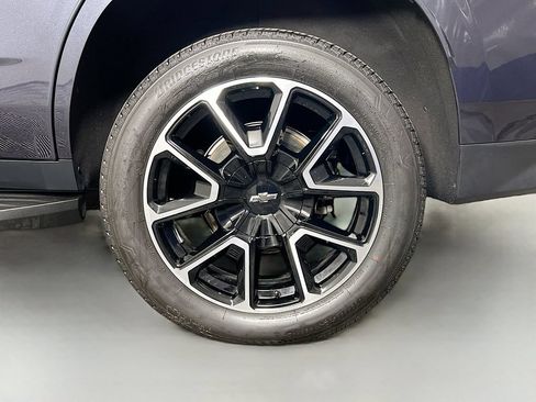 Used 2023 Chevrolet Tahoe RST w/ Sport Performance Package AWD/4WD image 34