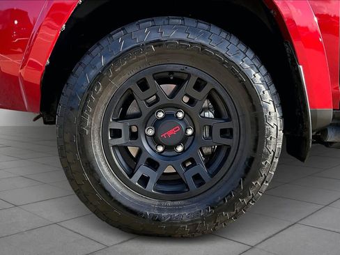 Used 2023 Toyota 4Runner TRD Off-Road Premium image 10
