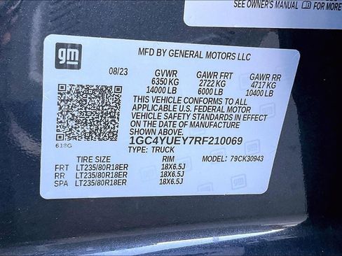 Used 2024 Chevrolet Silverado 3500 LTZ w/ LTZ Convenience Package image 32