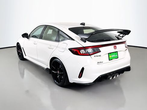 Used 2024 Honda Civic Type R image 7