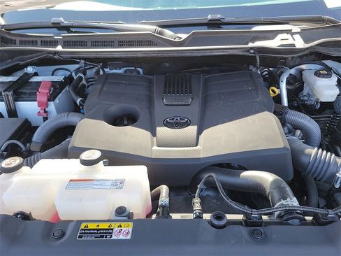 Used 2023 Toyota Tundra Limited w/ Power Package image 27