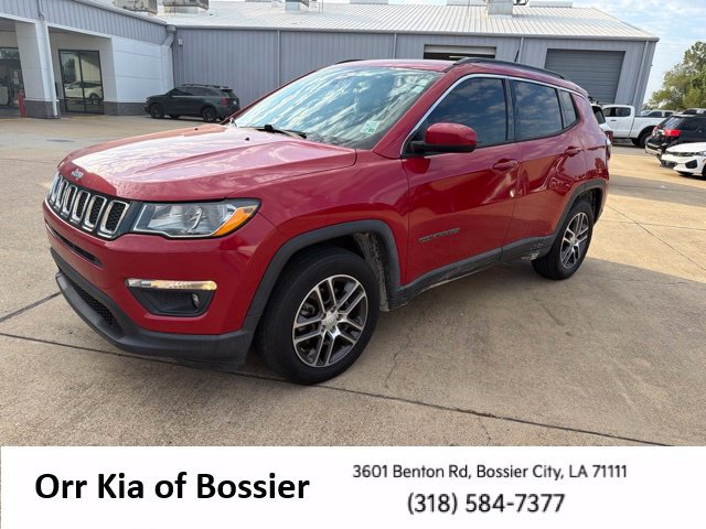 Used 2018 Jeep Compass Latitude FWD image 1