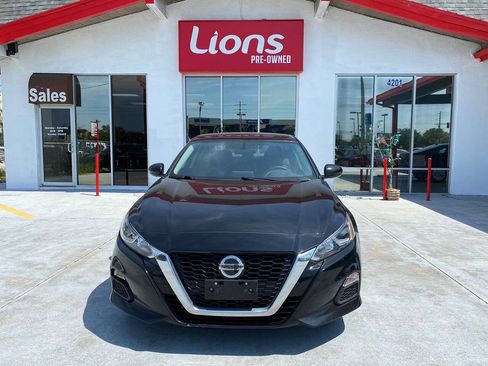 Used 2020 Nissan Altima 2.5 S FWD image 1