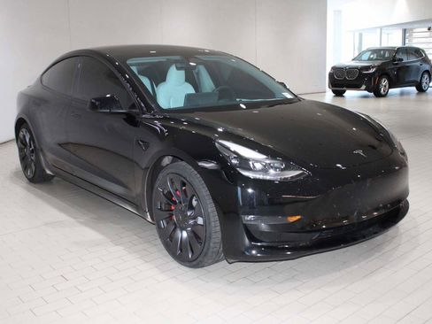Used 2023 Tesla Model 3 Performance image 6