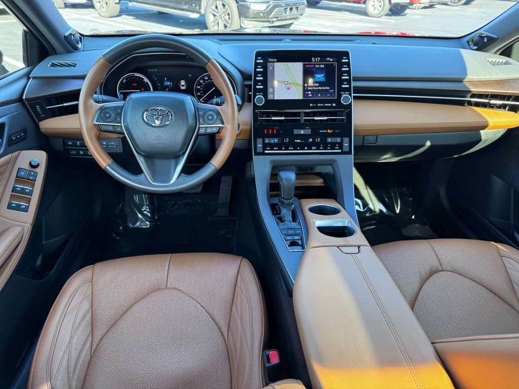 Used 2019 Toyota Avalon Limited w/ Advanced Safety Package FWD image 5