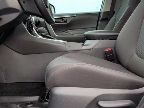 Certified 2025 Toyota RAV4 LE image 12