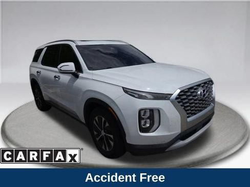 Used 2020 Hyundai Palisade SEL FWD image 2