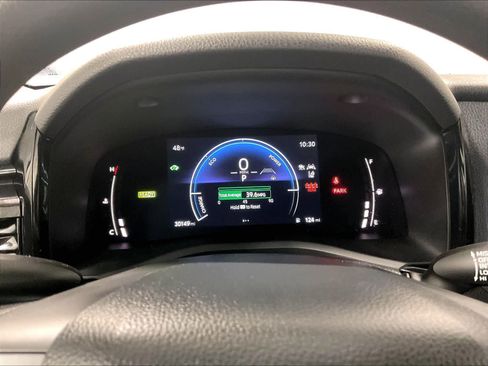 Certified 2025 Toyota Camry LE image 24