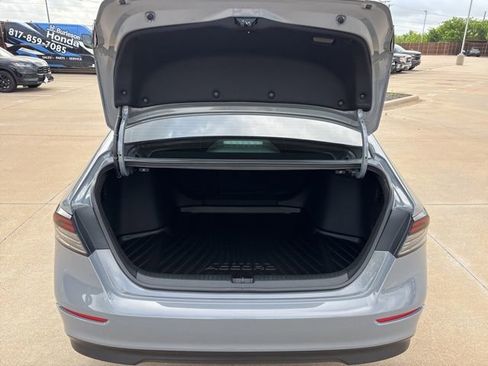 Used 2025 Honda Accord Sport image 18