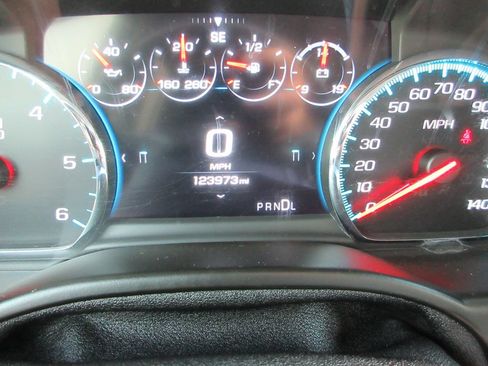 Used 2019 GMC Yukon XL Denali w/ Open Road Package RWD image 38