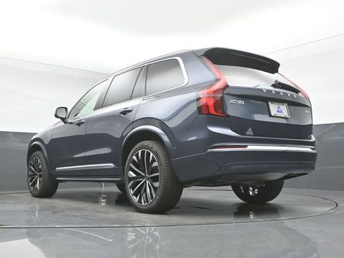 New 2026 Volvo XC90 B6 Ultra w/ Protection Package image 42