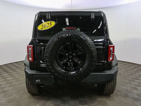 Used 2025 Ford Bronco Outer Banks w/ Sasquatch Package image 9