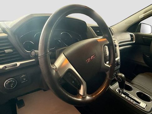 Used 2013 GMC Acadia SLE AWD/4WD image 12