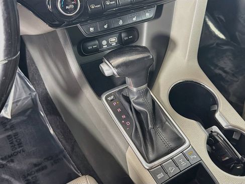 Used 2018 Kia Sportage EX w/ Option Group 040 AWD/4WD image 18