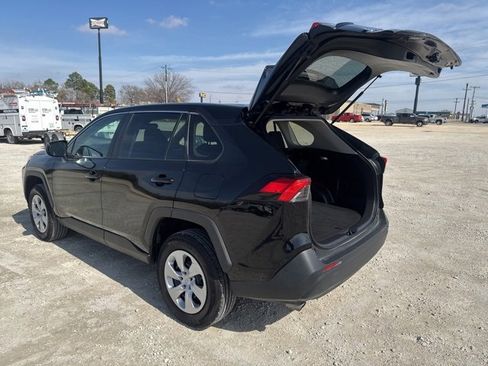 Used 2025 Toyota RAV4 LE image 4