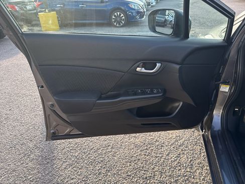 Used 2015 Honda Civic LX image 11