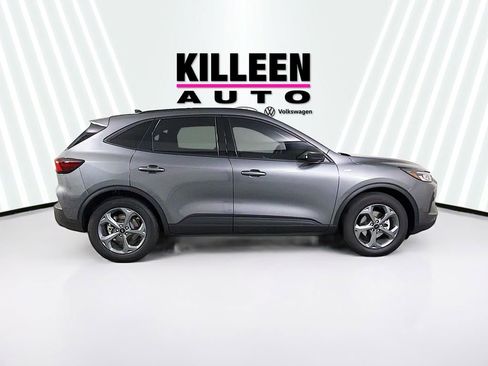 New 2026 Ford Escape ST-Line w/ Tech Pack #1 image 8