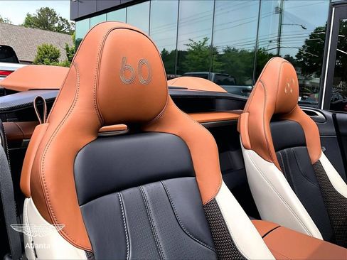 Used 2026 Aston Martin Vanquish Convertible RWD image 25