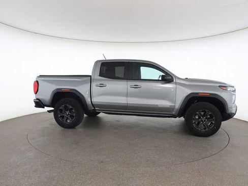 Used 2025 GMC Canyon Elevation w/ Convenience Package AWD/4WD image 24