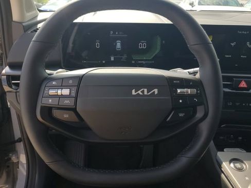 Certified 2026 Kia Sportage EX AWD/4WD image 22