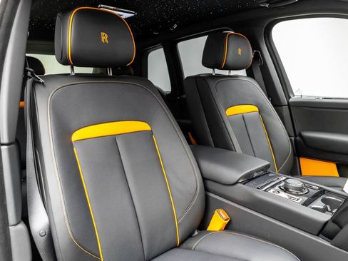 New 2026 Rolls-Royce Cullinan Black Badge AWD/4WD image 16