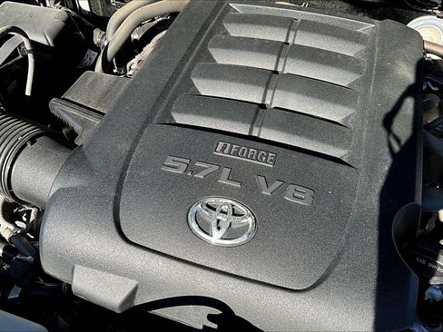 Used 2021 Toyota Tundra SR5 image 34