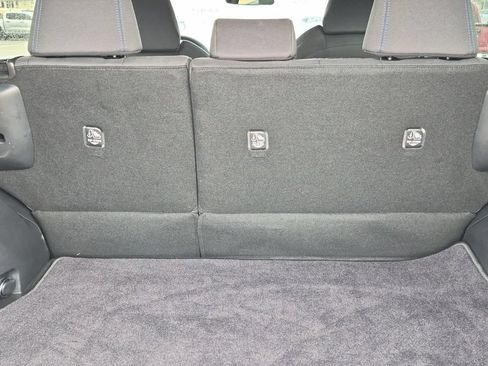 Used 2022 Toyota RAV4 SE AWD/4WD image 15