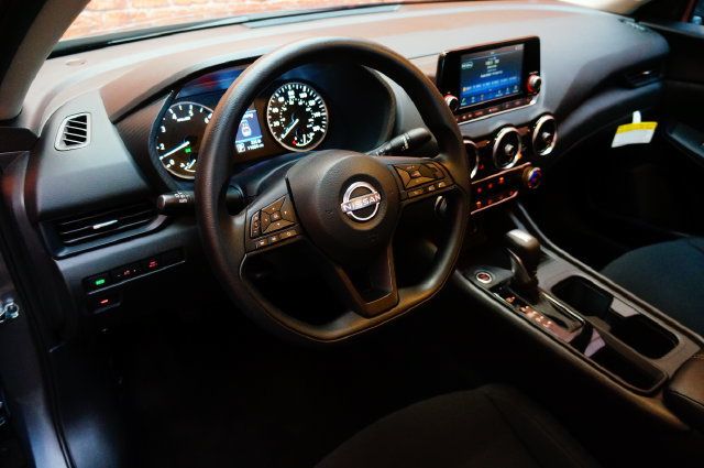 Certified 2025 Nissan Sentra S FWD image 12