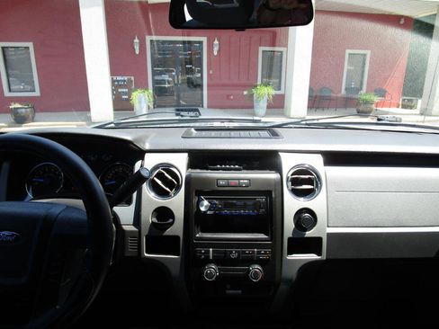 Used 2014 Ford F150 XLT RWD image 7