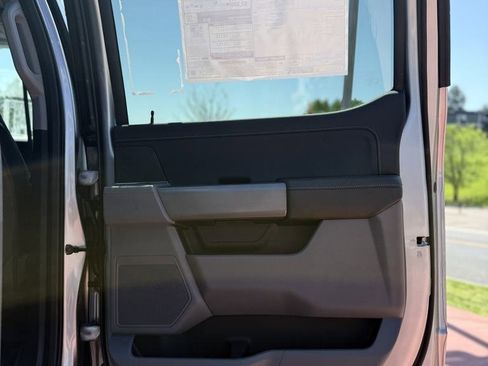 New 2025 Ford F150 XLT w/ Equipment Group 301A Standard image 25