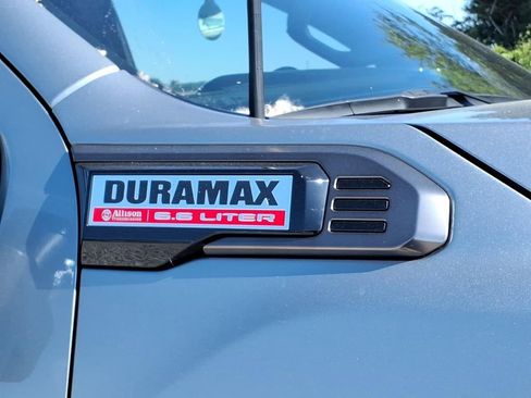 Used 2025 GMC Sierra 2500 AT4X AWD/4WD image 50