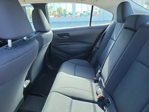 Used 2025 Toyota Corolla LE FWD image 13