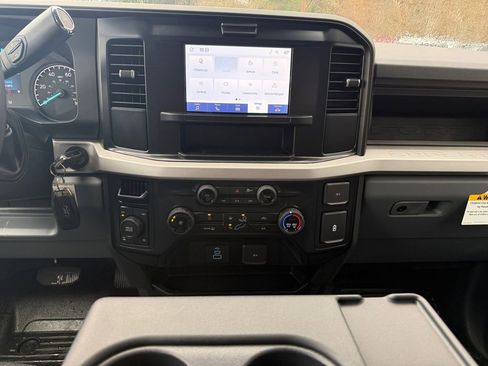 New 2026 Ford F250 XL w/ XL Off-Road Package image 15