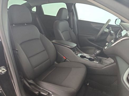 Used 2023 Chevrolet Malibu LS FWD image 32