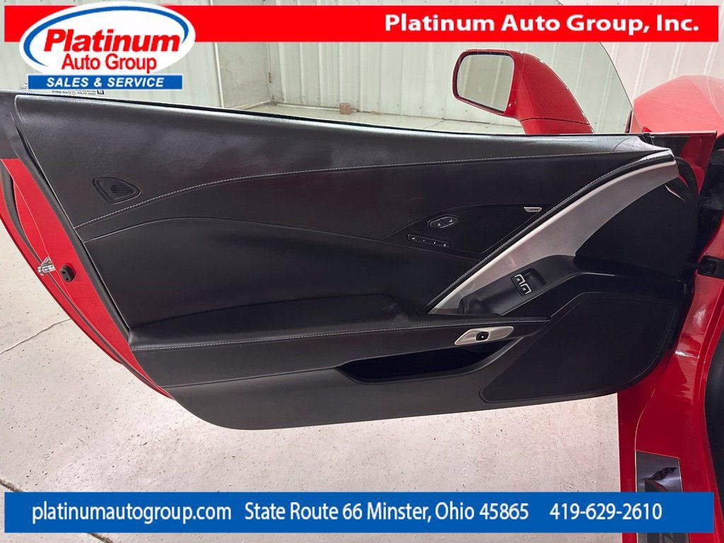 Used 2018 Chevrolet Corvette Stingray Convertible w/ 3LT Preferred Equipment Group RWD image 28