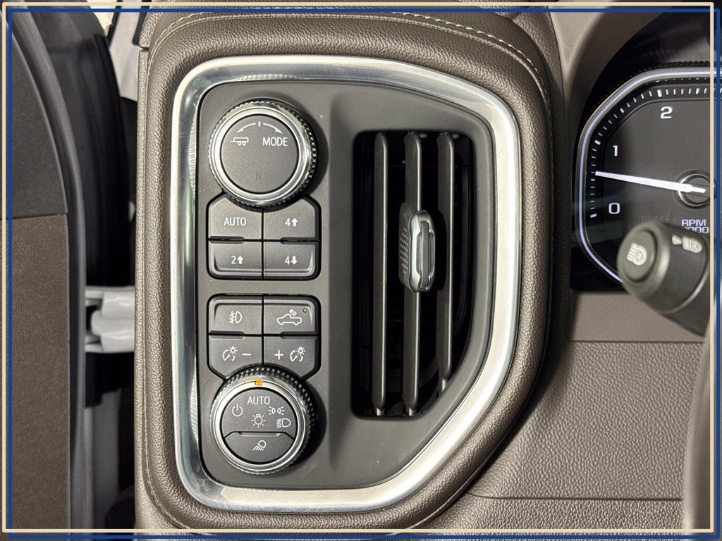 Certified 2021 GMC Sierra 2500 Denali AWD/4WD image 23