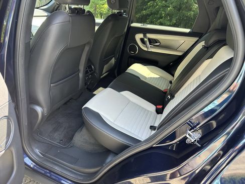 Used 2023 Land Rover Discovery Sport S R-Dynamic image 21