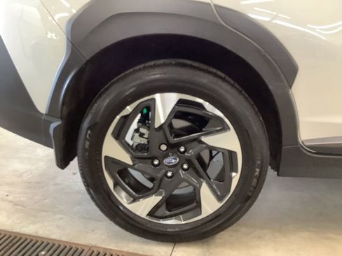 Used 2025 Subaru Crosstrek 2.5i Limited AWD/4WD image 10
